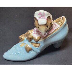 Beatrix Potter The Old Woman Who Lived In a Shoe 1959 Vintage Figurine England